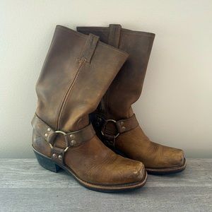Frye Harness 12R Leather Boot